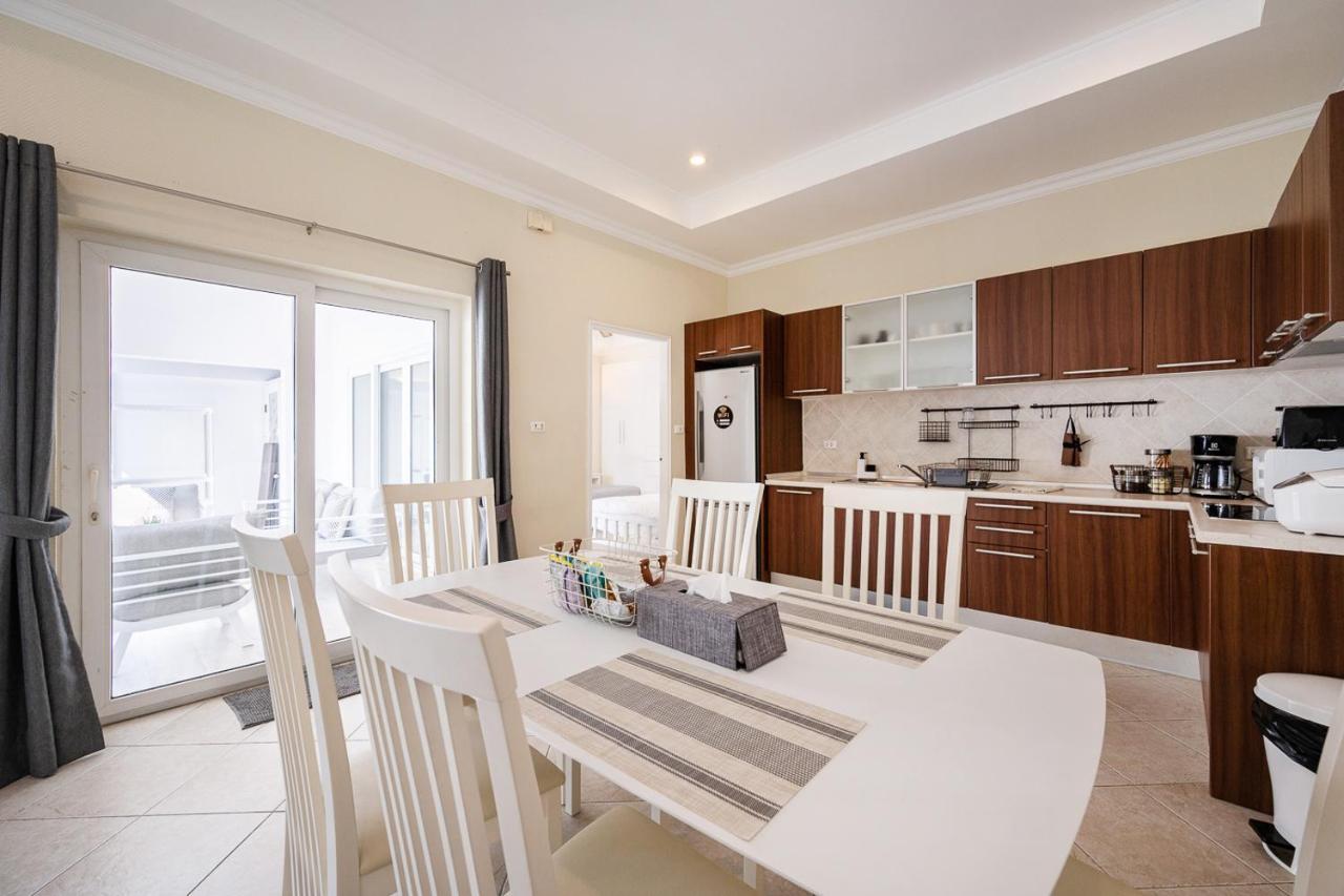Majestic Residence Pool Villas 2 Bedrooms Private Beach Pattaya Eksteriør billede